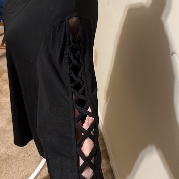 Bobeau black top with braided sleeve. Sz 1X - Picture 2 of 7